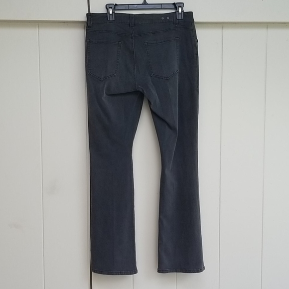 Cabi shadow slim jeans - Picture 4 of 7